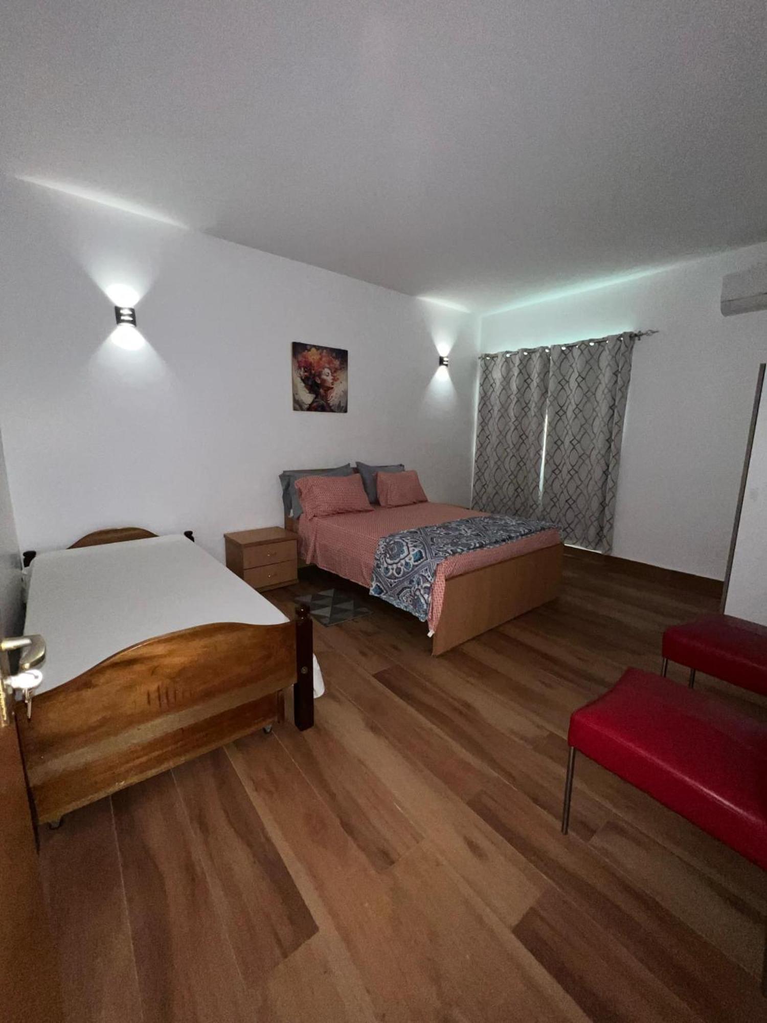 Residencia Aguia Villa Praia Bagian luar foto